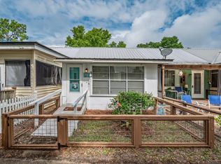 30-3 Parker Ave, Carrabelle, FL 32323