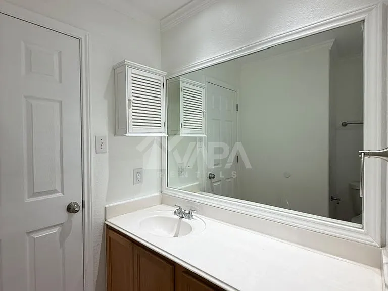 9218 Everton — Photo 15