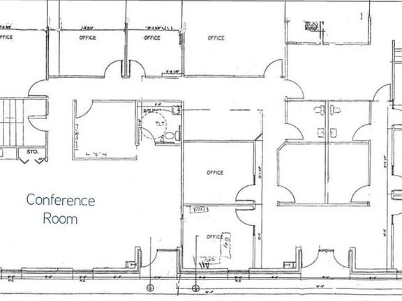 3rd image of 100 Parkwood St