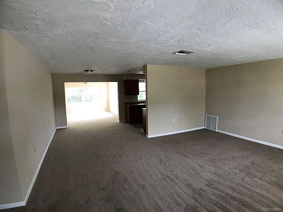 3rd image of 11 Clifford Dr