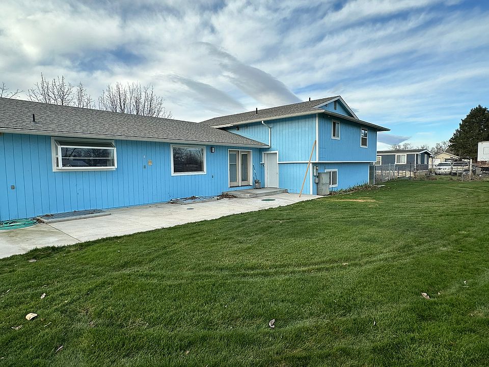 1st image of 433 Ringhoff Rd