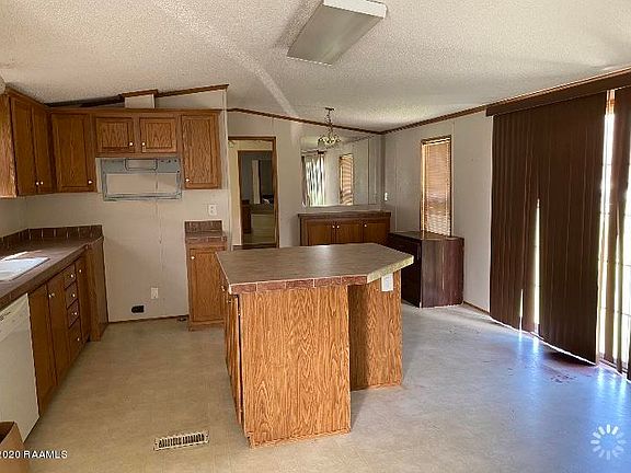 2nd image of 1040 Eva Ln