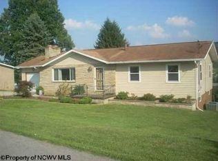 1216 Avalon St, Morgantown, WV 26501