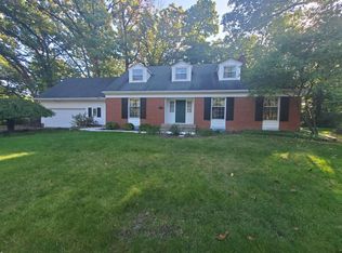 1909 Boscobel Ct, Rockford, IL 61107