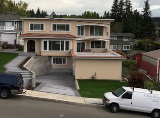 754 Bell St, Edmonds, WA 98020