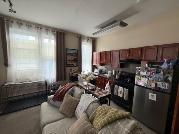 1565 New Scotland Rd APT 106