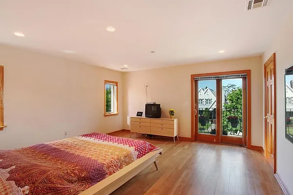 Sold by Corcoran | media 9