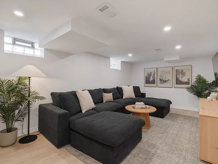 511 Coolidge Rd — Photo 30