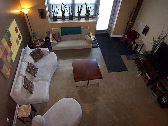 4th image of 3059 N Weil St Unit 103