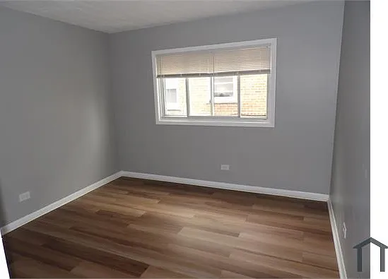 2 bed, $1,250 — Photo 3