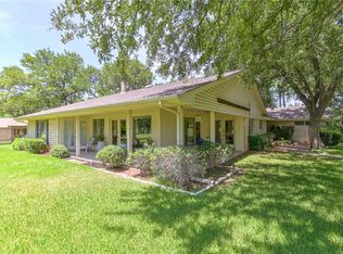 6113 Laredo Ct, Granbury, TX 76049