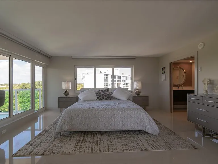 1151 N Fort Lauderdale Beach Blvd #6C — Photo 25