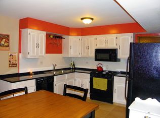 4560 N Milwaukee Ave APT 102, Chicago, IL 60630