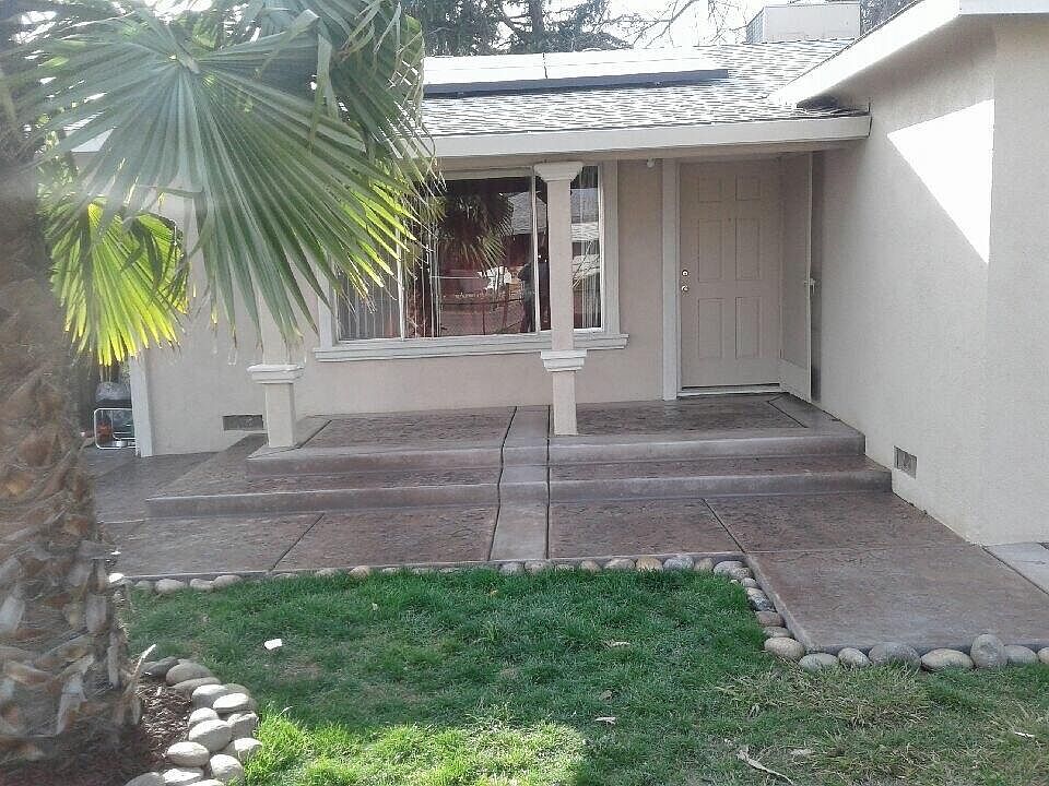 1st image of 1165 S Hinkley Ave