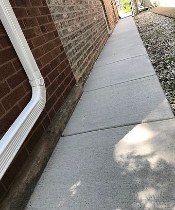 5th image of 6114 W Newport Ave