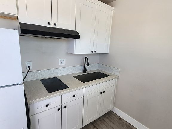 2nd image of 342 Los Alamos Dr