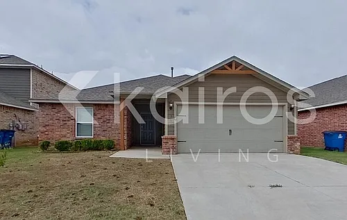 301 Saint James Pl Photo 1