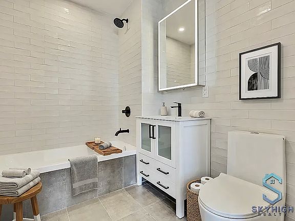 4th image of 1181 Fulton St #6AD