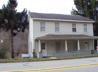 715 N Main St, Houston, PA 15342