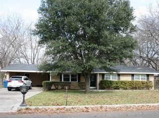 1205 Pecan Dr, Marble Falls, TX 78654