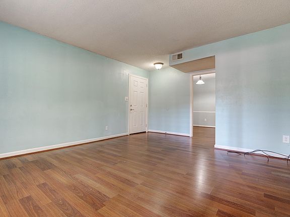 4th image of 206 Patton Chapel Way Unit 206