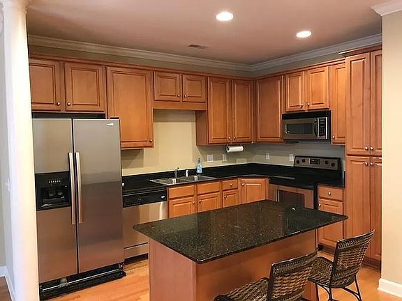 4th image of 1864 Brentwood Pointe