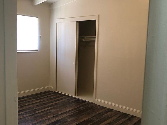 5th image of 3525 N Lorna Ave
