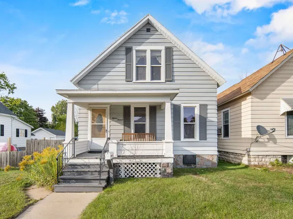 1516 Logan Ave, Marinette, WI 54143