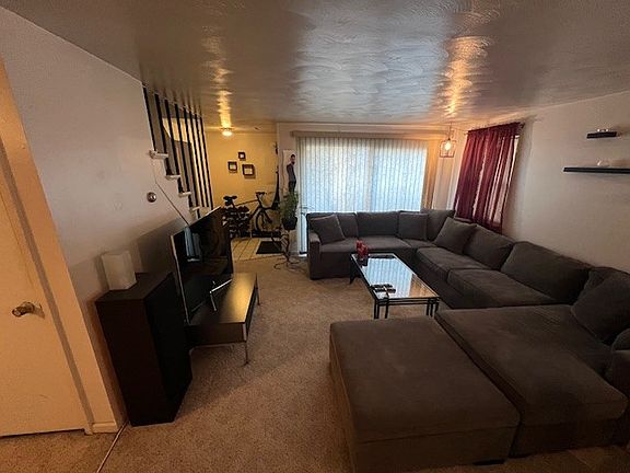 3rd image of 48 Park Lane Ct