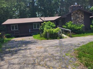 5473 Cardinal Rd, Gillett, WI 54124