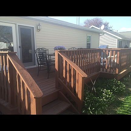 3rd image of 612 Poplar St
