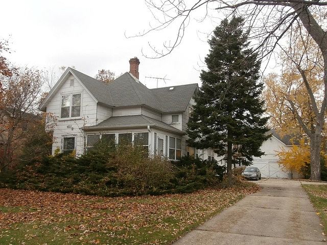 1st image of 4118 Old Grand Ave