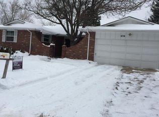 696 S Oakland St, Aurora, CO 80012