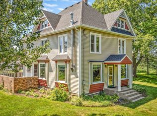 8710 N Pecatonica Rd, Pecatonica, IL 61063