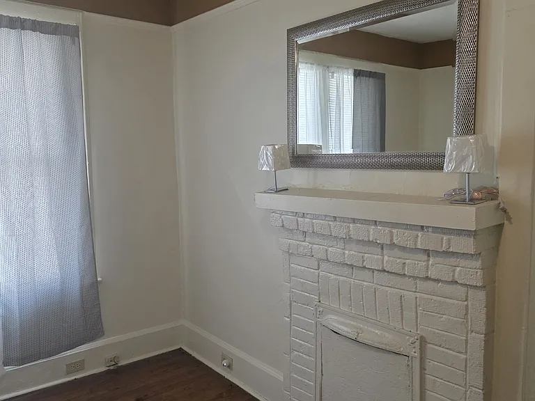 2316 Santee Ave — Photo 3