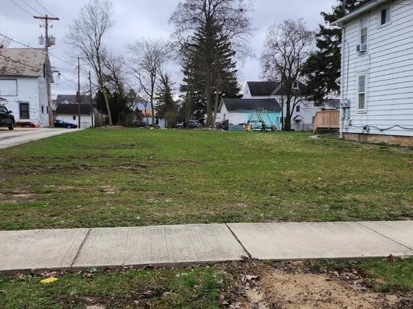 18 Ann St, Tiffin, OH 44883
