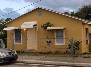 531 N B St, Lake Worth, FL 33460