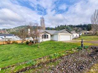 120 Avonlee Ln, Kalama, WA 98625