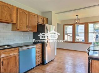 861 Algonquin Ave, Saint Paul, MN 55119