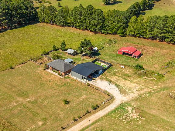 5th image of 3393 Midway Rd