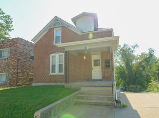 203 Ash St APT 1, Jefferson City, MO 65101