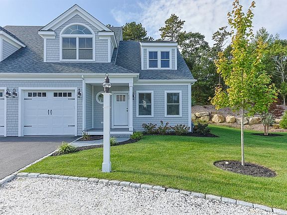 3rd image of 213 N Falmouth Hwy #5A