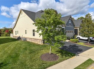 2041 Connecticut Ln, Sewickley, PA 15143