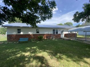 2308 Rhonda Dr, West Plains, MO 65775