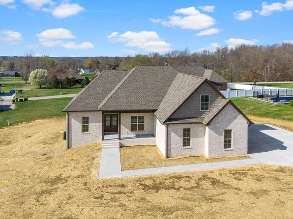 2864 Sawgrass Cir, Madisonville, KY 42431