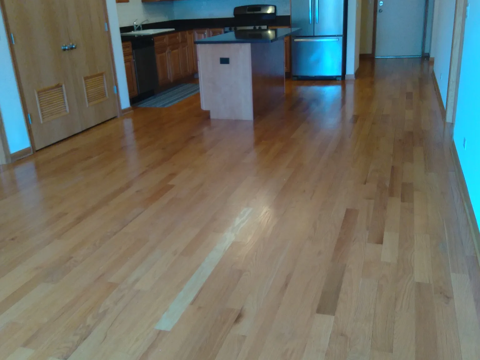 2 bed, 1300 sqft, $2,500 — Photo 4