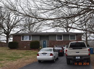 1009 S 1st St, Ozark, MO 65721