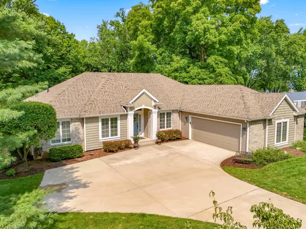 678 Leonard Dr, Coldwater, MI 49036