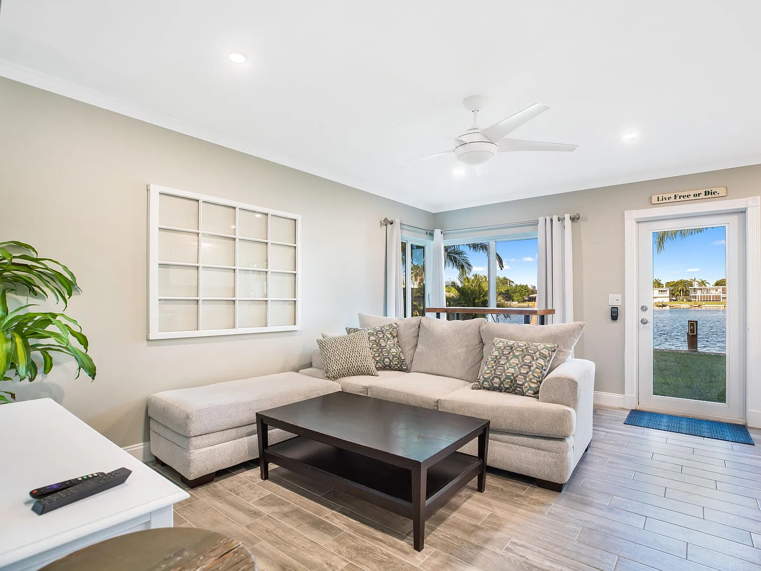 1 bed, 1.0 bath, 570 sqft, $1,850 — Photo 2