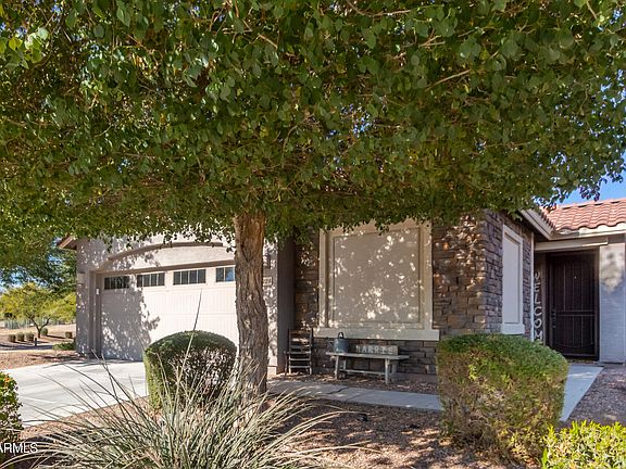 2nd image of 3224 E Dogwood Place